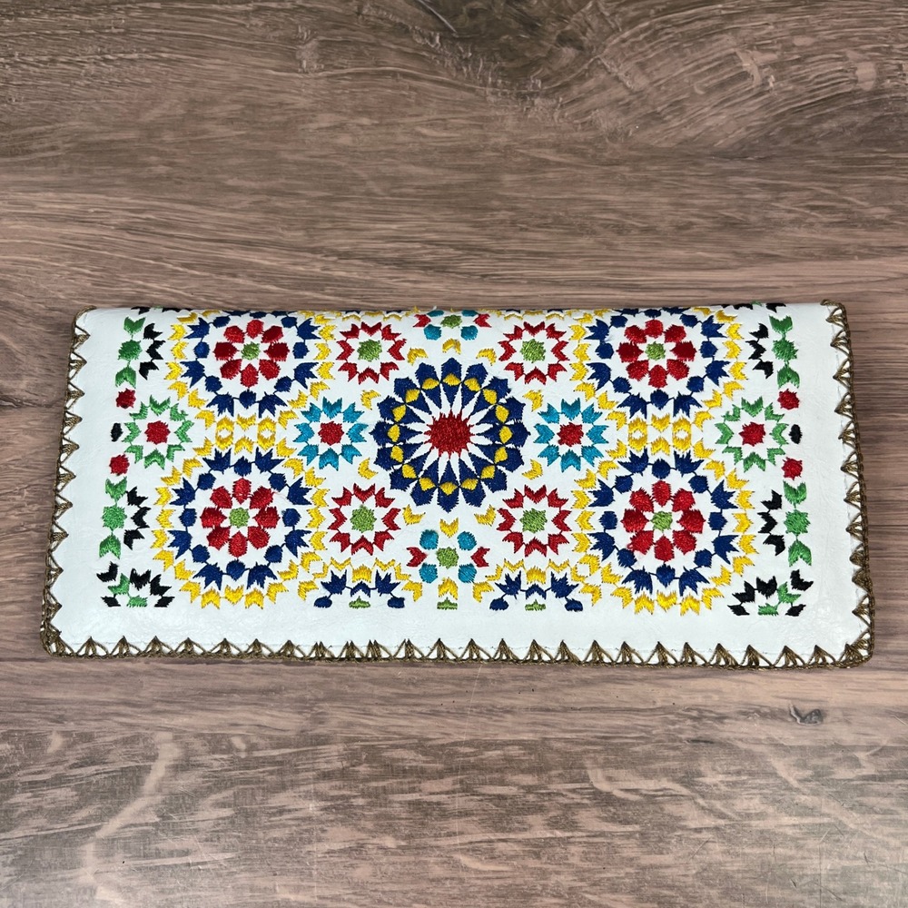 Lavishy Wallet White Embroidered Geometric Floral Boho Long Clutch